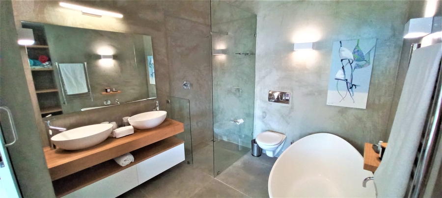 To Let 2 Bedroom Property for Rent in Thesen Islands Western Cape